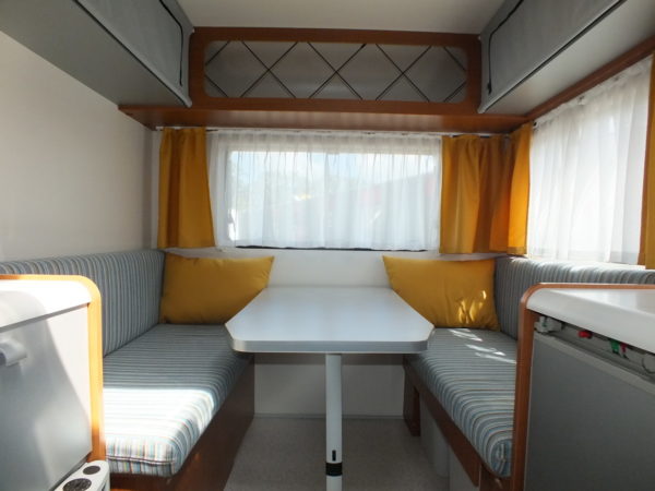 KNAUS Deseo bj.2011, VAN EERSTE EIGENAAR, met voortent - Afbeelding 4