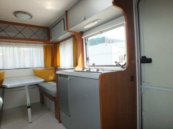 KNAUS Deseo bj.2011, VAN EERSTE EIGENAAR, met voortent - Afbeelding 17