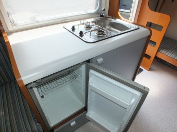 KNAUS Deseo bj.2011, VAN EERSTE EIGENAAR, met voortent - Afbeelding 12