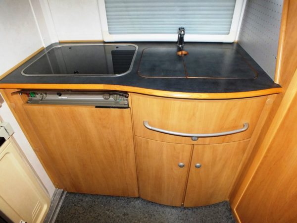 CAMPER HYMERMOBIL B 544, 2.8 TD, bj.2001 - Afbeelding 15