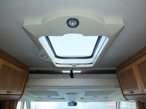 CAMPER HYMERMOBIL B 544, 2.8 TD, bj.2001 - Afbeelding 23
