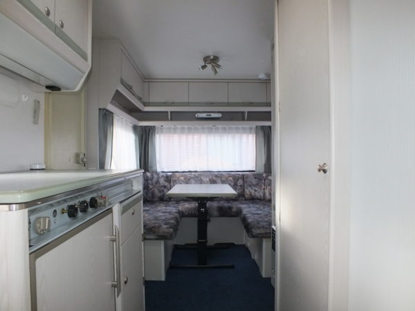 KNAUS Sudwind 450 bj.95, met DOREMA VOORTENT EXTRA DIEP - Afbeelding 5
