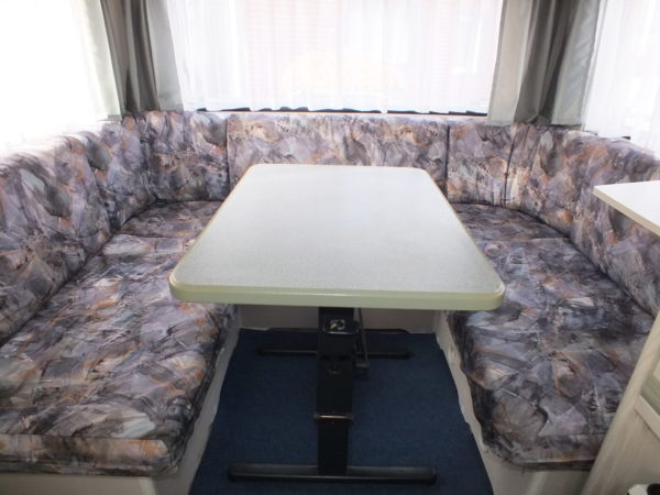 KNAUS Sudwind 450 bj.95, met DOREMA VOORTENT EXTRA DIEP - Afbeelding 7