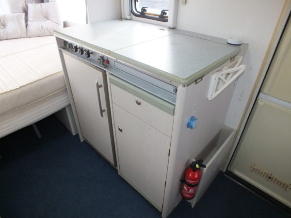 KNAUS Sudwind 450 bj.95, met DOREMA VOORTENT EXTRA DIEP - Afbeelding 12