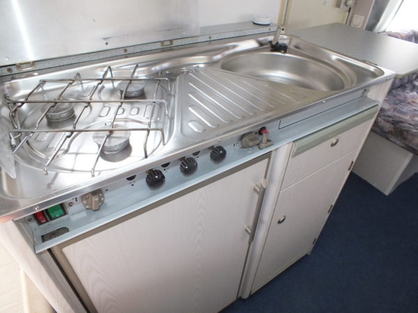 KNAUS Sudwind 450 bj.95, met DOREMA VOORTENT EXTRA DIEP - Afbeelding 13