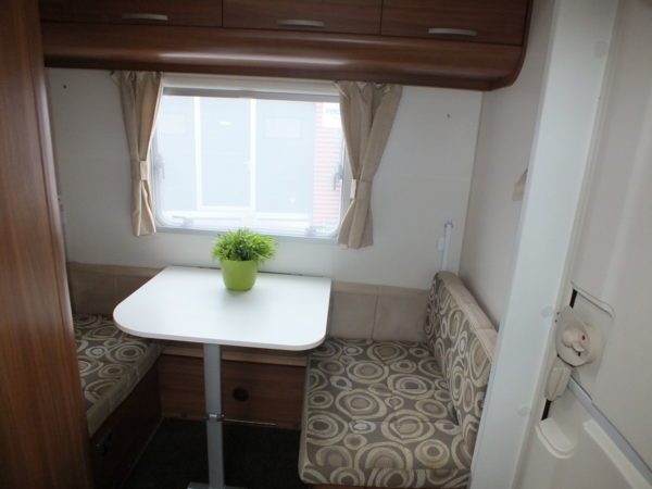 ADRIA Altea 390 DS bj.2012, NIEUWSTAAT, lichtgewicht, met voortent - Afbeelding 10