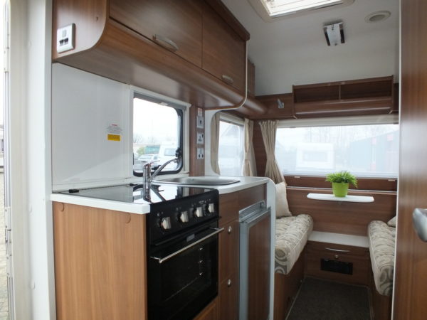 ADRIA Altea 390 DS bj.2012, NIEUWSTAAT, lichtgewicht, met voortent - Afbeelding 13