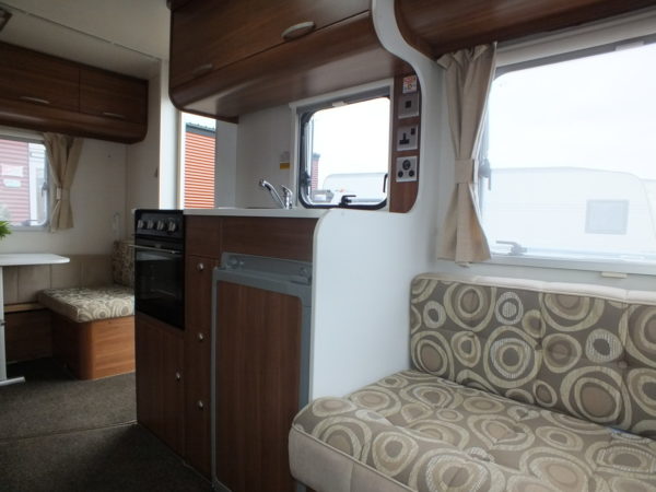 ADRIA Altea 390 DS bj.2012, NIEUWSTAAT, lichtgewicht, met voortent - Afbeelding 14