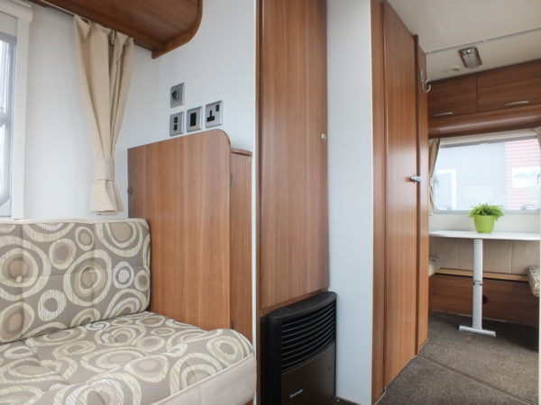 ADRIA Altea 390 DS bj.2012, NIEUWSTAAT, lichtgewicht, met voortent - Afbeelding 18