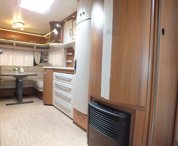HOBBY Premium 650 UFF bj.2011, QUEENSBED, DOMETIC AIRCO - Afbeelding 12