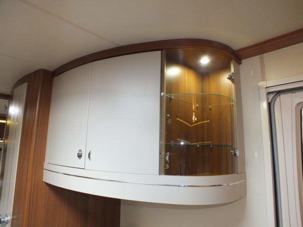 HOBBY Premium 650 UFF bj.2011, QUEENSBED, DOMETIC AIRCO - Afbeelding 19