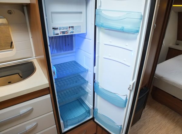 HOBBY Premium 650 UFF bj.2011, QUEENSBED, DOMETIC AIRCO - Afbeelding 16