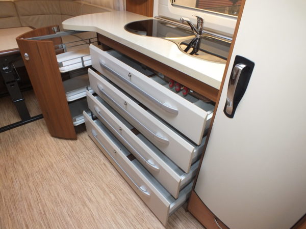 HOBBY Premium 650 UFF bj.2011, QUEENSBED, DOMETIC AIRCO - Afbeelding 15