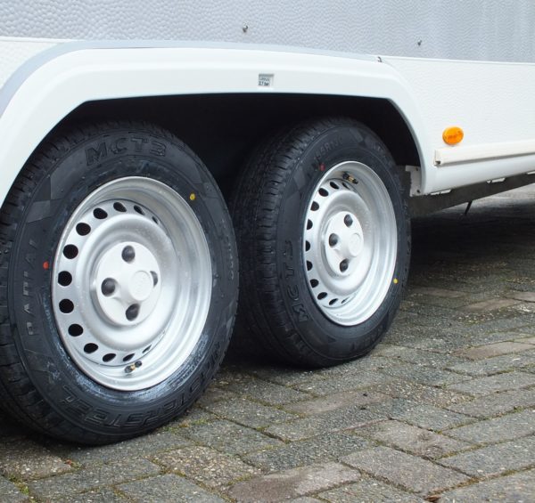 HOBBY Exclusive 720 UKFE bj.2001, 7 SLAAPPLAATSEN - Afbeelding 26