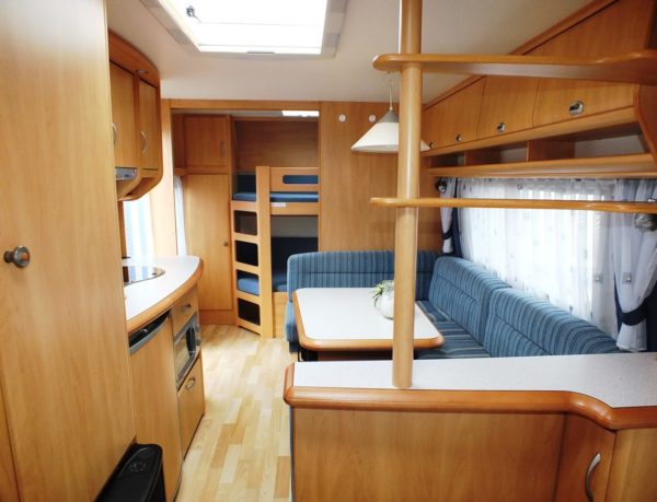 HOBBY De luxe Easy 560 KMFE bj.2004, met MOVER en VOORTENT - Afbeelding 8