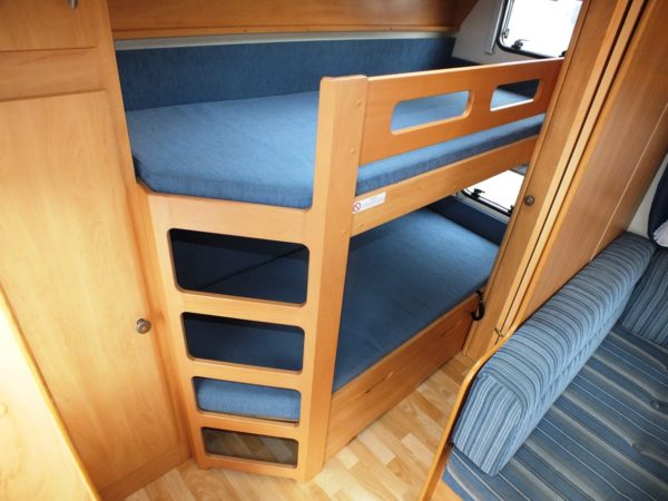 HOBBY De luxe Easy 560 KMFE bj.2004, met MOVER en VOORTENT - Afbeelding 11