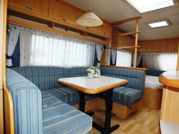 HOBBY De luxe Easy 560 KMFE bj.2004, met MOVER en VOORTENT - Afbeelding 12