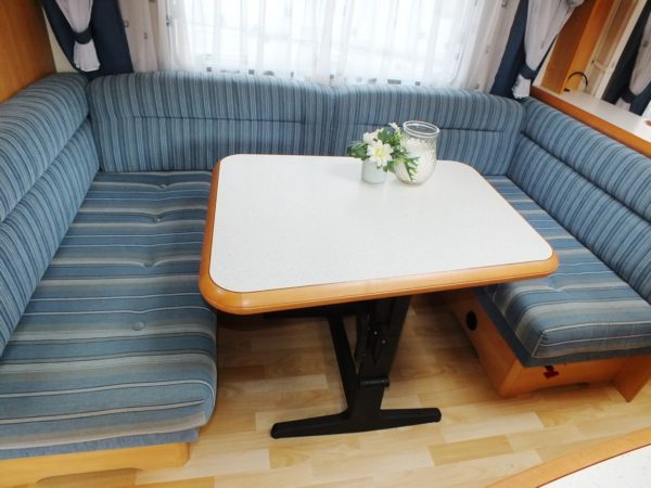 HOBBY De luxe Easy 560 KMFE bj.2004, met MOVER en VOORTENT - Afbeelding 14