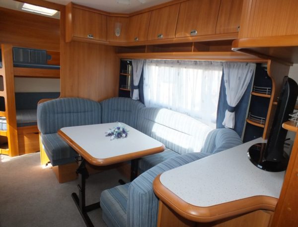 HOBBY De luxe Easy 560 KMFe bj.2006, met MOVER, VOORTENT, EXTRA BREED - Afbeelding 15