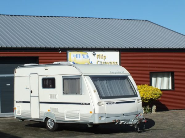 BEYERLAND Vitesse 430 TM bj.99, met VOORTENT