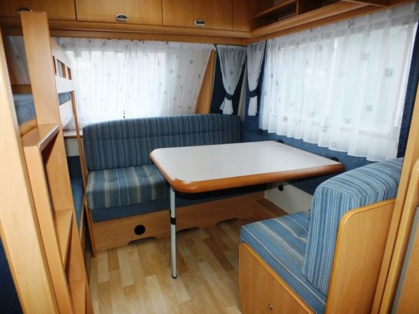 HOBBY De luxe Easy 495 UK bj.2004, met KINDERKAMER, VOORTENT - Afbeelding 7