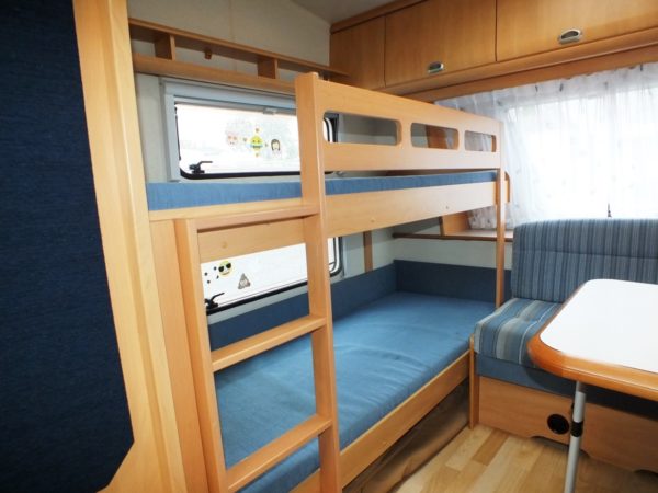 HOBBY De luxe Easy 495 UK bj.2004, met KINDERKAMER, VOORTENT - Afbeelding 6