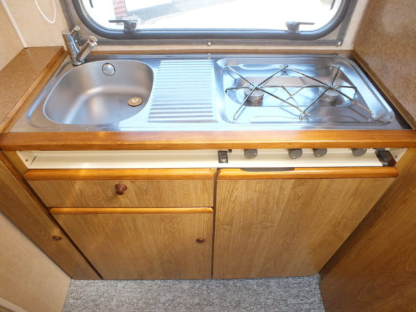 ADRIA Optima 360 bj.89, NIEUWE VOORTENT en LUIFEL - Afbeelding 9