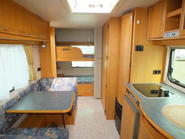 ADRIA Unica B 502 DK bj.2001, 5 SLAAPPLAATSEN, VOORTENT - Afbeelding 7