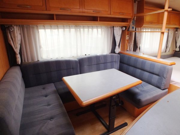 Hobby Exclusive 560 KMFE met mover, 6 persoons - Afbeelding 12