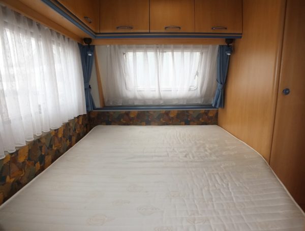 HOBBY De Luxe 560 KMFE bj.2000, 6 SLAAPPLAATSEN, VOORTENT - Afbeelding 8