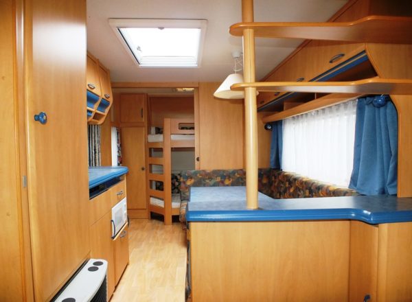 HOBBY De Luxe 560 KMFE bj.2000, 6 SLAAPPLAATSEN, VOORTENT - Afbeelding 9
