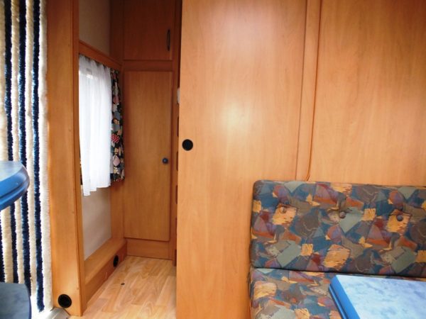 HOBBY De Luxe 560 KMFE bj.2000, 6 SLAAPPLAATSEN, VOORTENT - Afbeelding 26