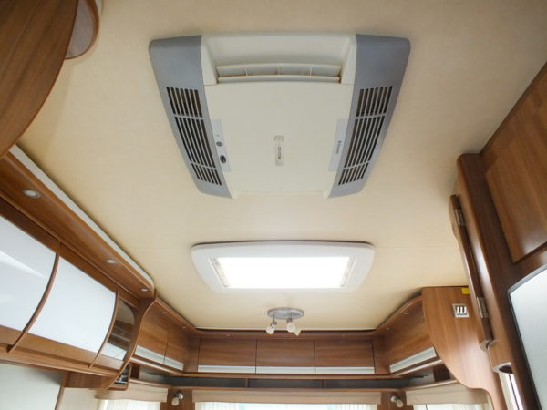 CABBY 800 bj.2013, BOMVOL, AIRCO, MOVER, SATELLIET, ALDE - Afbeelding 19