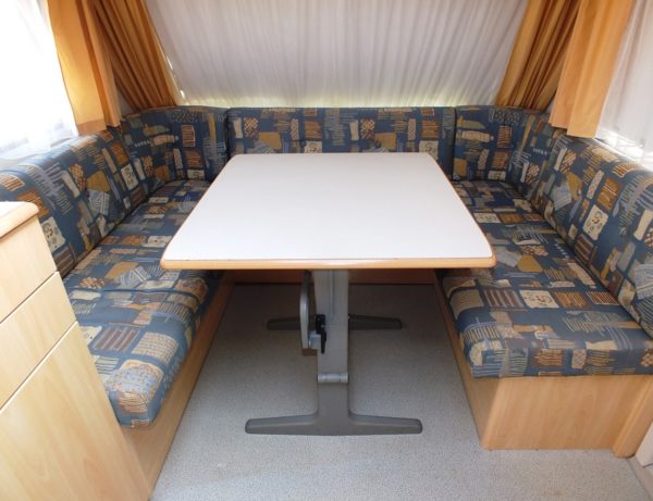 BEYERLAND Vitesse 490 LB bj.2000, met FRANS BED en VOORTENT - Afbeelding 7