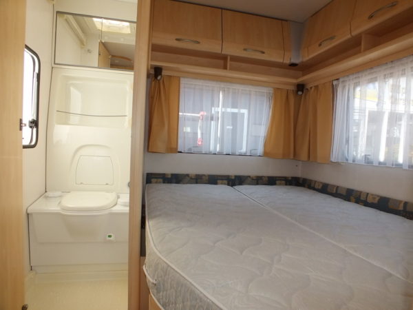 BEYERLAND Vitesse 490 LB bj.2000, met FRANS BED en VOORTENT - Afbeelding 10