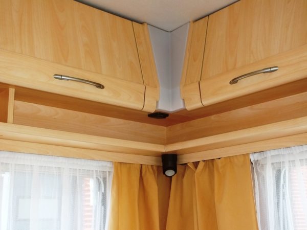 BEYERLAND Vitesse 490 LB bj.2000, met FRANS BED en VOORTENT - Afbeelding 25