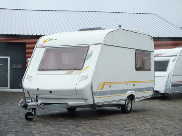 DELTA Euroliner 3900 TZV bj.2003, LICHTGEWICHT, met VAST BED - Afbeelding 2