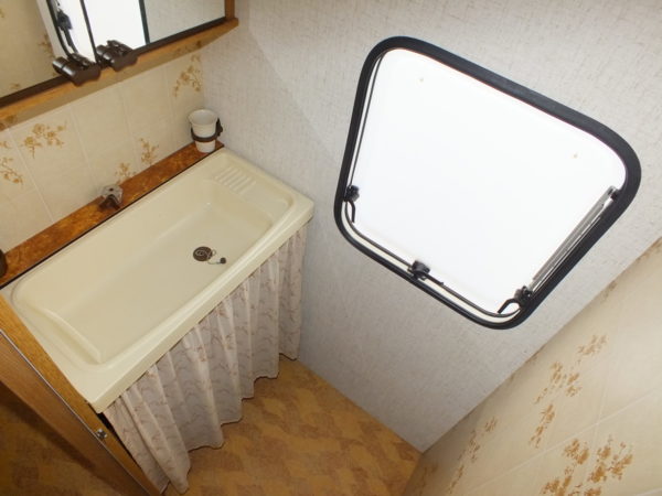 BURSTNER Club 450 LICHTGEWICHT, NIEUWSTAAT - Afbeelding 18