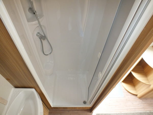 ELDDIS Xplore bj.2014, NIEUWSTAAT, met DOUCHE - Afbeelding 21