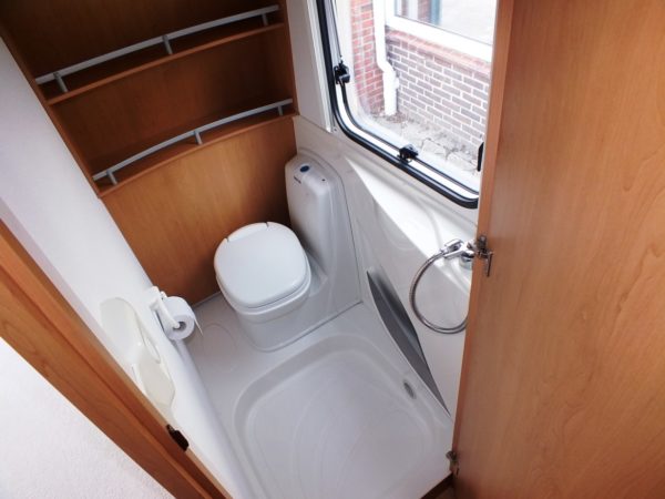 KNAUS Sudwind Premium Line 500 FU bj.2007, met VOORTENT - Afbeelding 21
