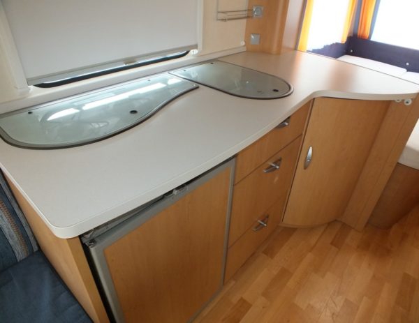 KNAUS Sudwind Premium Line 500 FU bj.2007, met VOORTENT - Afbeelding 11