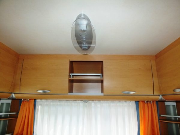 KNAUS Sudwind Premium Line 500 FU bj.2007, met VOORTENT - Afbeelding 24