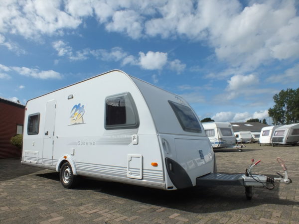 KNAUS Sudwind Premium Line 500 FU bj.2007, met VOORTENT - Afbeelding 2