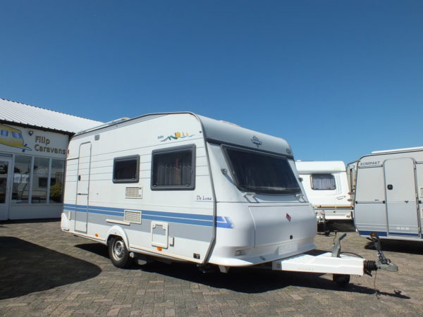 HOBBY De Luxe 440 bj.99, met MOVER, VOORTENT en LUIFEL