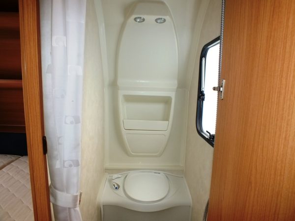 ADRIA Altea 462 PS bj.2010, MOVER, AIRCO, DOUCHE, VOORTENT - Afbeelding 24