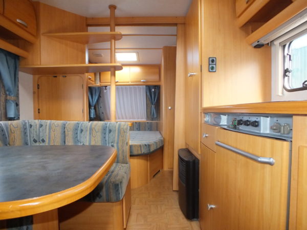 LMC Munsterland 560 MDK bj.2003, 6 SLAAPPLAATSEN, VOORTENT - Afbeelding 6