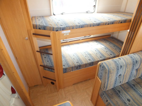 LMC Munsterland 560 MDK bj.2003, 6 SLAAPPLAATSEN, VOORTENT - Afbeelding 10