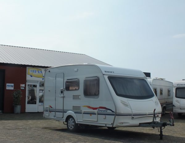 SWIFT Toscane 390 bj.2002, MOVER, VOORTENT, LICHTGEWICHT