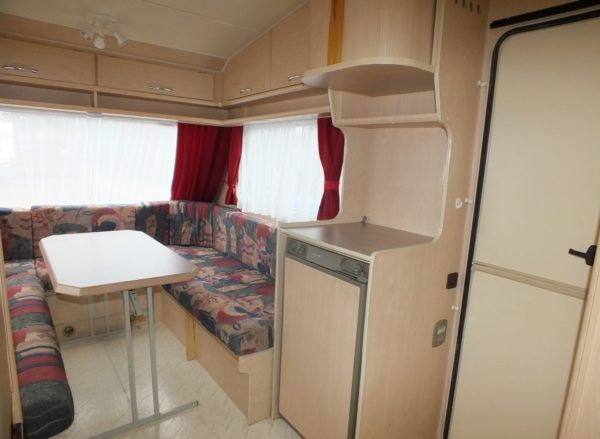 BEYERLAND Sprinter 390 bj.97, LICHTGEWICHT, met VOORTENT - Afbeelding 19