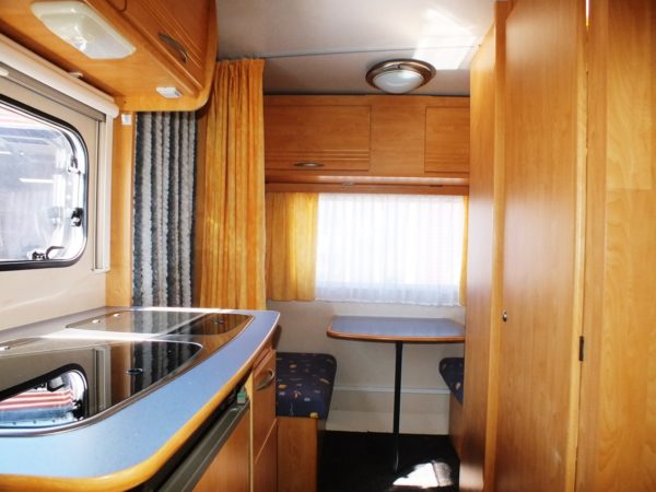 CARAVELAIR Antares Luxe 375 bj.2004, STAPELBED, LICHTGEWICHT - Afbeelding 9